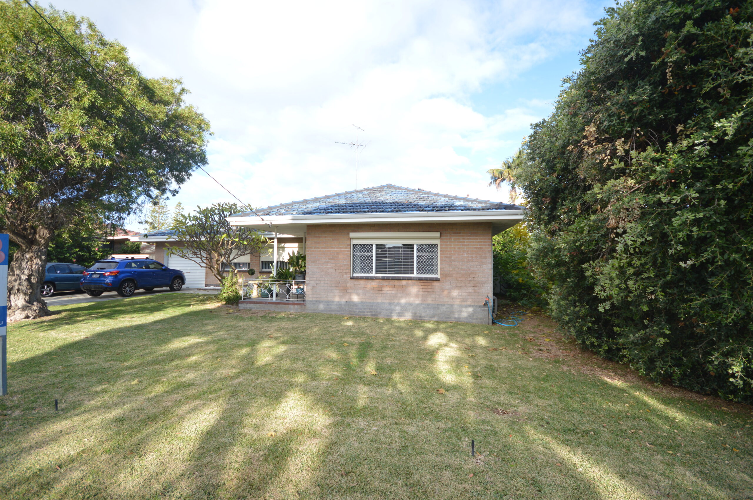 21 Leigh Street, Dudley Park Juice Real Estate