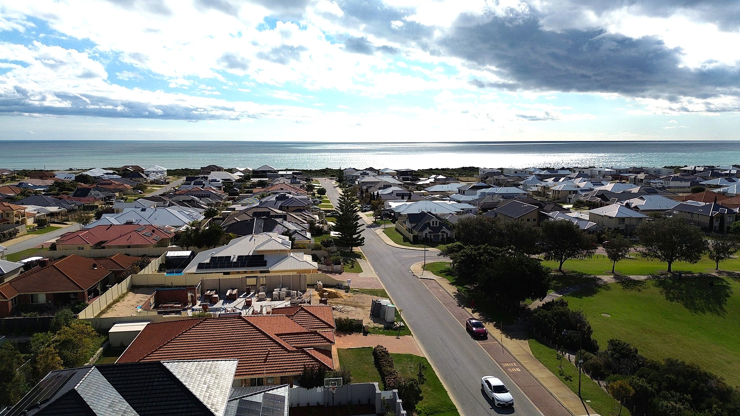 41 Lord Hobart Drive, Madora Bay - Image 1